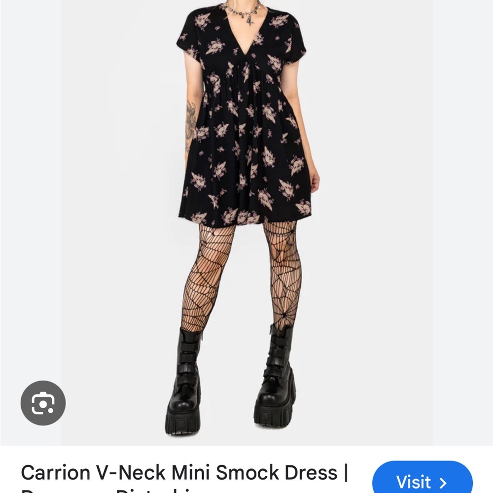 Floral V-Neck Mini Smock Dress